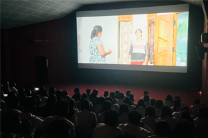 The visit of A/L students and teachers from Paddirupu Zonal Division to the Movie Theatre of Trincomalee Campus
